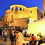 Via Del Mare Apulia E Oda ve Kahvaltı