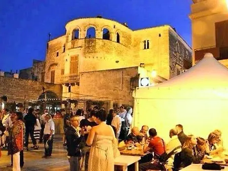 Via Del Mare Apulia E Couette-café