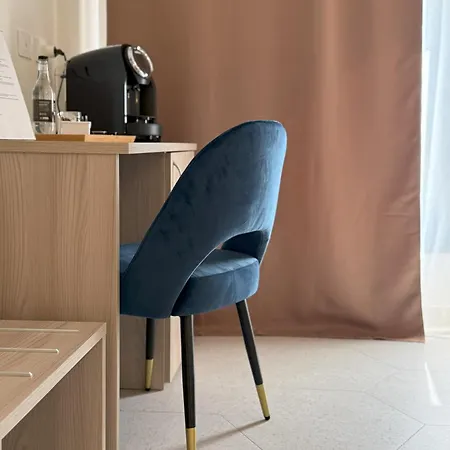 Couette-café Via Del Mare Apulia E