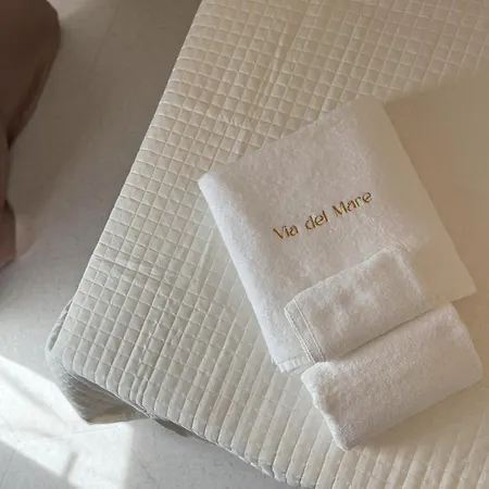 Couette-café Via Del Mare Apulia E Rutigliano