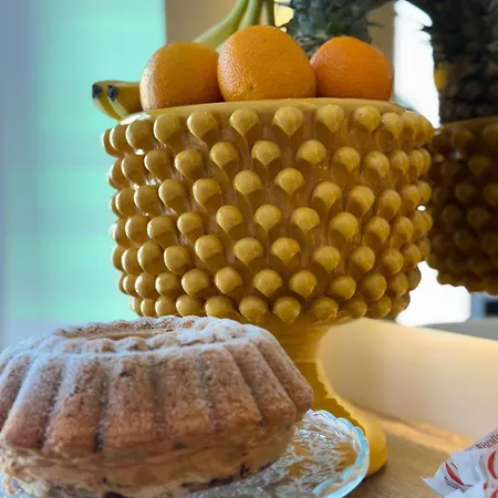 Via Del Mare Apulia E Couette-café 4*