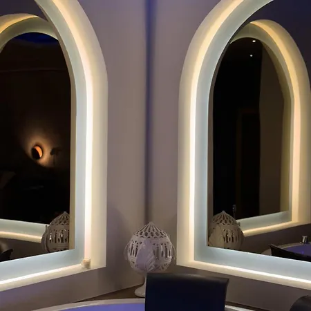 Via Del Mare Apulia E 4*