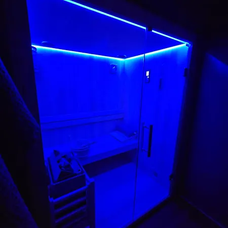 Couette-café Via Del Mare Apulia E 4*